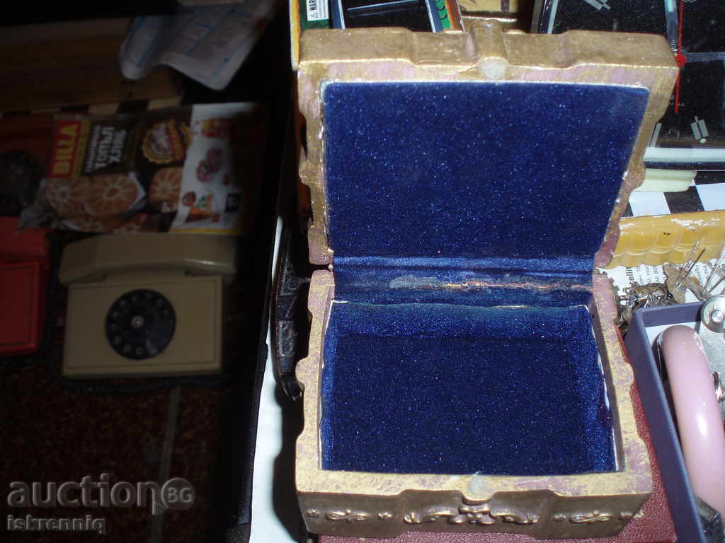 Jewelry Box with price 8.00 BGN | € 4.09 Jewelry Box with price 8.00 BGN | € 4.09