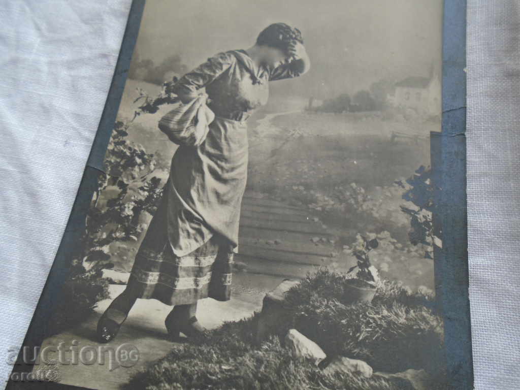 Auction STAR POSTED CARD - "AT THE CASTLE" Auction STAR POSTED CARD - "AT THE CASTLE"