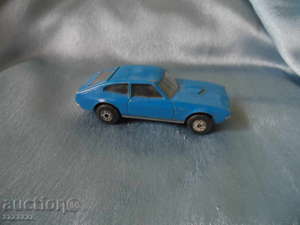 Auction Old metal cart - 1 Auction Old metal cart - 1