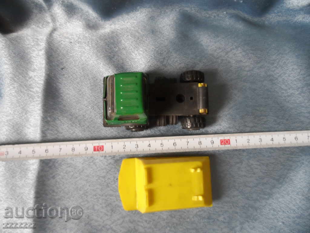 o jucărie veche pentru copii - 5 o jucărie veche pentru copii - 5