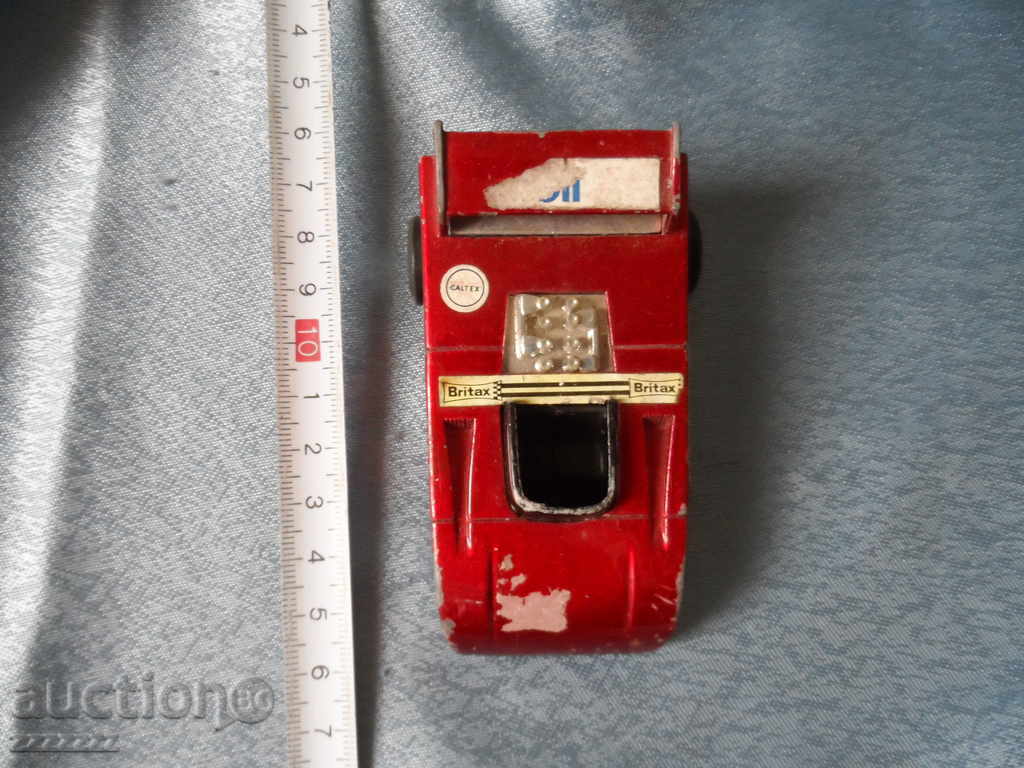 Auction  old metal cart