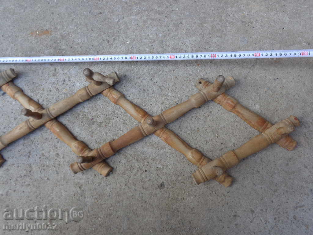 An old wooden hanging wooden hanger - 7 An old wooden hanging wooden hanger - 7