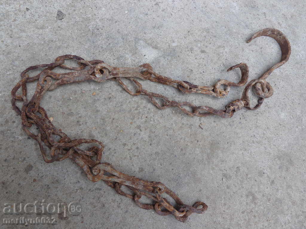 Παλιά αλυσίδα από σφυρήλατο σίδερο με γάντζο, αλυσίδα με γάντζο εστίας με τιμή 42.00 BGN | € 21.47 Παλιά αλυσίδα από σφυρήλατο σίδερο με γάντζο, αλυσίδα με γάντζο εστίας με τιμή 42.00 BGN | € 21.47