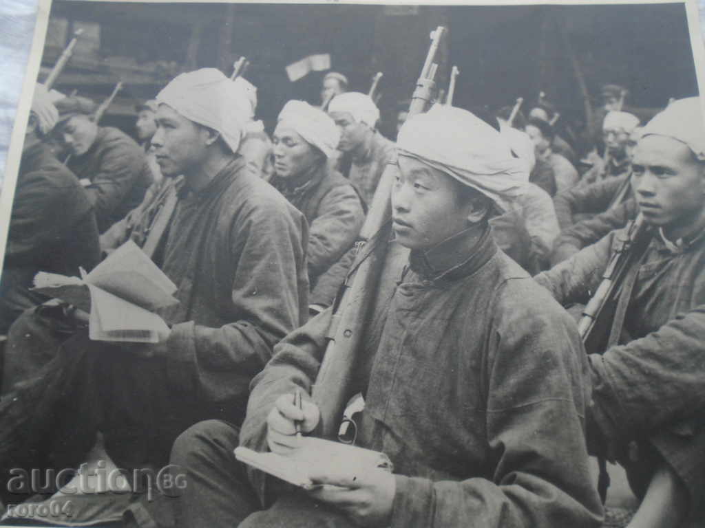 GREAT OLD PICTURE - ASIAN WATCHES WITH MANLIHERS with price 20.00 BGN | € 10.23 GREAT OLD PICTURE - ASIAN WATCHES WITH MANLIHERS with price 20.00 BGN | € 10.23