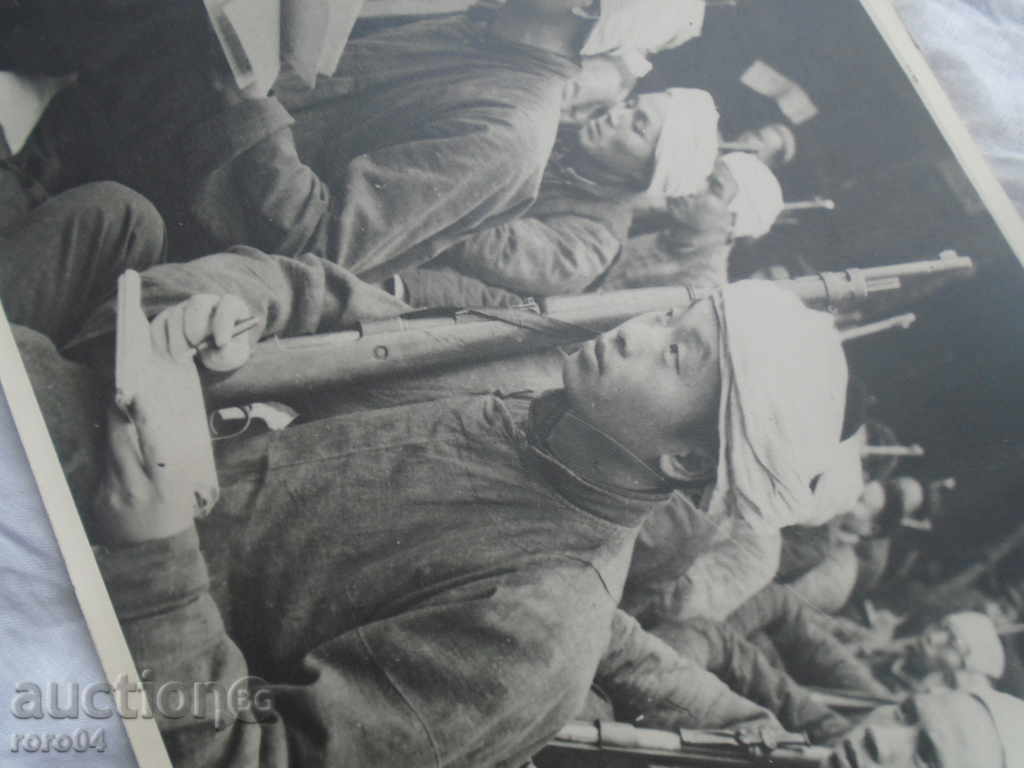 Delivery of GREAT OLD PICTURE - ASIAN WATCHES WITH MANLIHERS Delivery of GREAT OLD PICTURE - ASIAN WATCHES WITH MANLIHERS