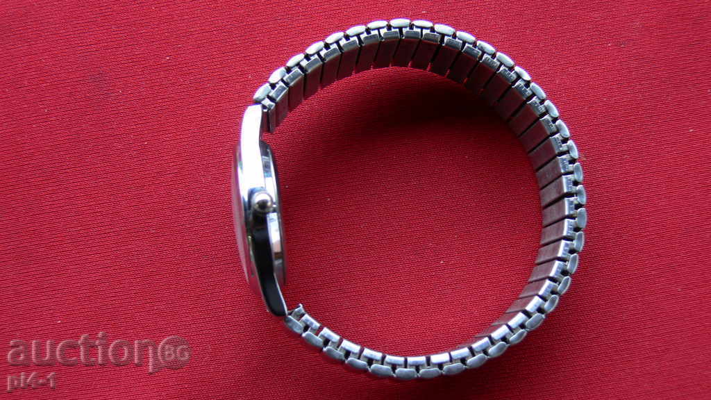 Delivery of Ladies watch with stretch strap-BOD Delivery of Ladies watch with stretch strap-BOD