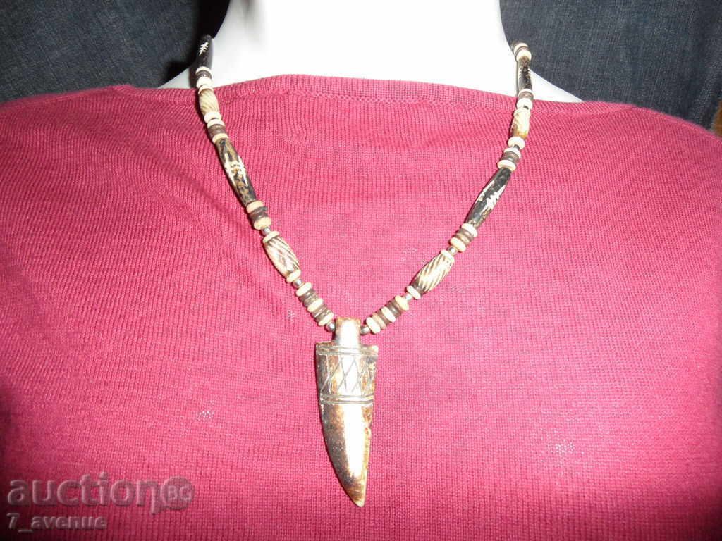 NECKLACE - from bone 38/0.6 cm, element 53 / 18 mm AMAZING!