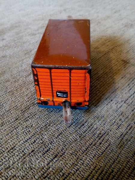 Old metal wagon - 6 Old metal wagon - 6