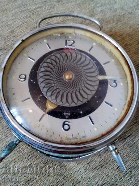 Old clock / alarm clock SHANGHAI CHINA with price 12.00 BGN | € 6.14 Old clock / alarm clock SHANGHAI CHINA with price 12.00 BGN | € 6.14
