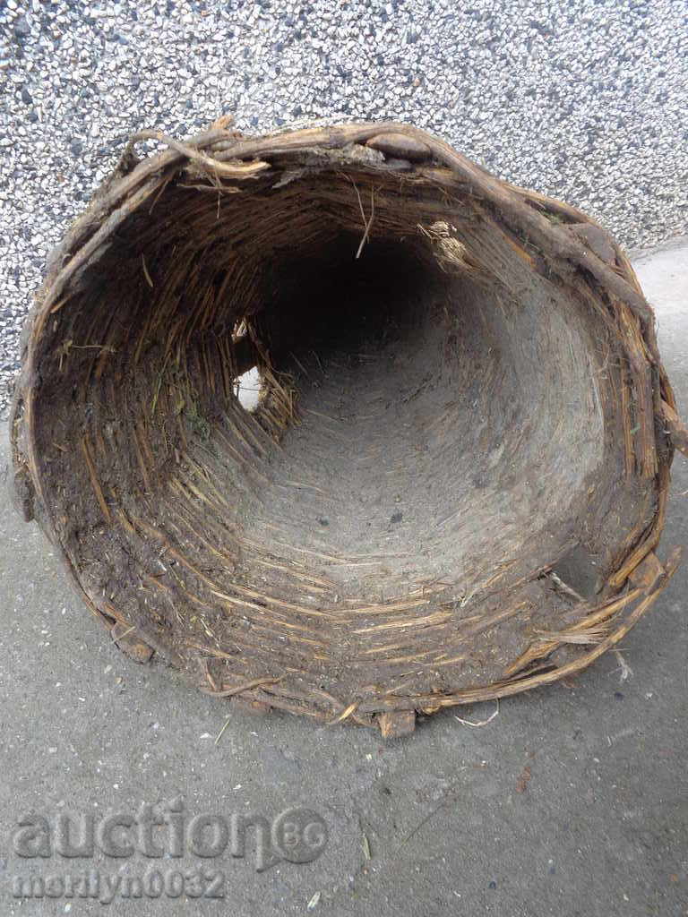 Very old knit hive threshing basket wooden basket primitive with price 93.00 BGN | € 47.55 Very old knit hive threshing basket wooden basket primitive with price 93.00 BGN | € 47.55