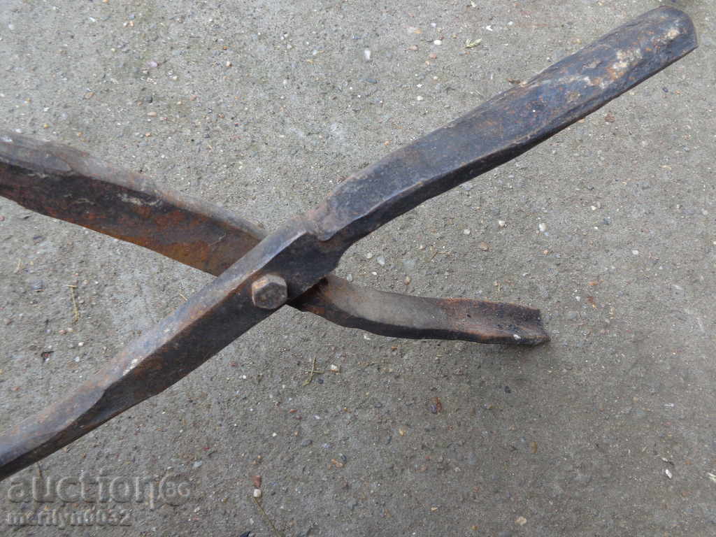 Old forging pliers, wrought iron, tool - 5 Old forging pliers, wrought iron, tool - 5
