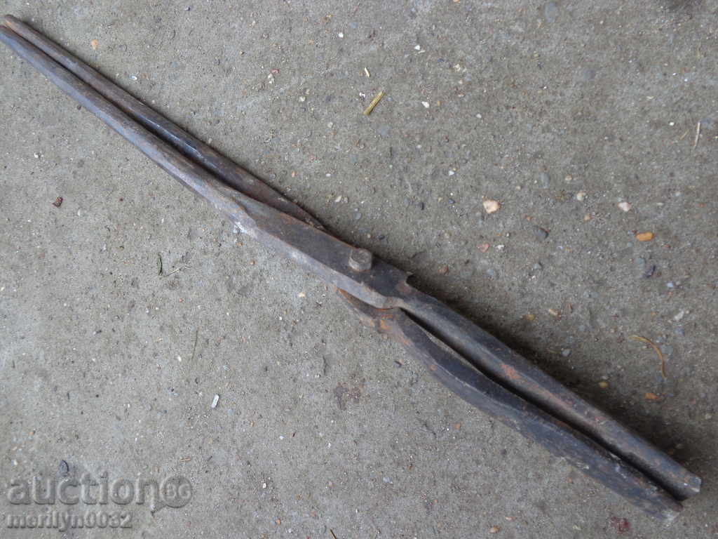 Old forging pliers, wrought iron, tool - 7 Old forging pliers, wrought iron, tool - 7