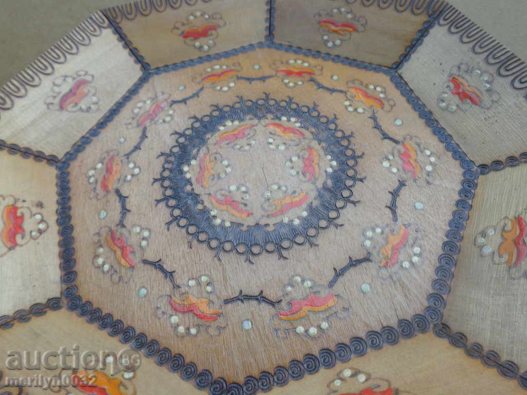 Auction Pyrographic plate bowl of wooden tableware tray Auction Pyrographic plate bowl of wooden tableware tray
