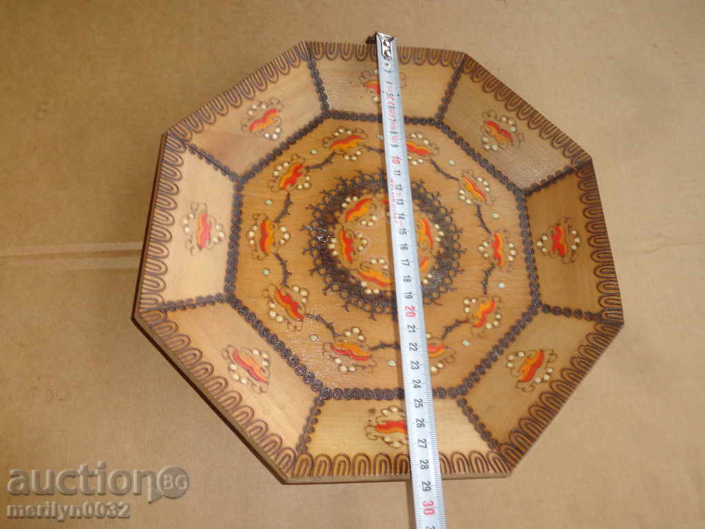 Delivery of Pyrographic plate bowl of wooden tableware tray Delivery of Pyrographic plate bowl of wooden tableware tray