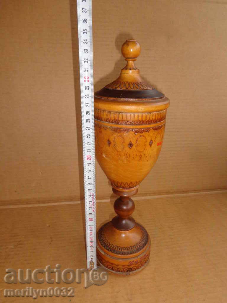 Delivery of Wooden prize draw, winner, laureate, excellent Delivery of Wooden prize draw, winner, laureate, excellent