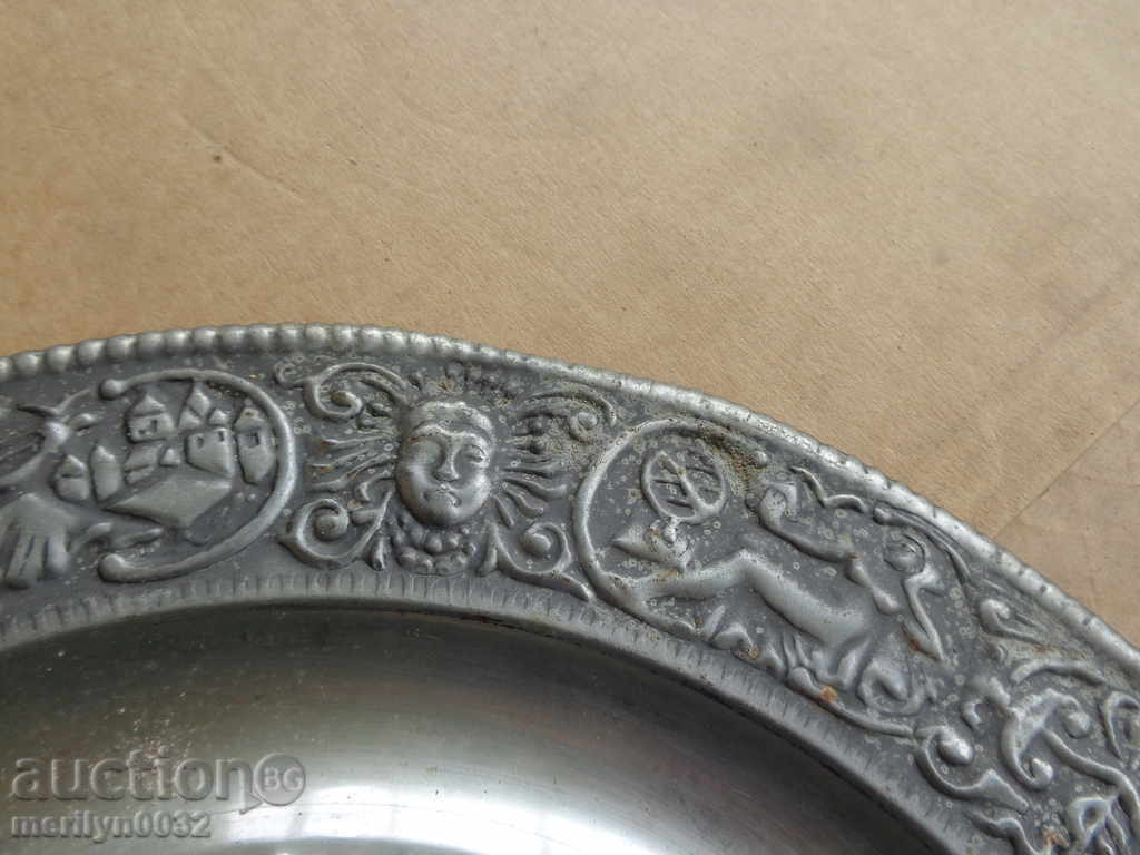 Metal dish bowl bas-relief wall-to-wall - 7