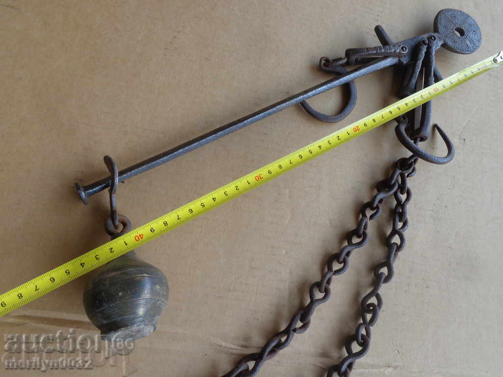 Delivery of Ottoman steelyard scale with a mace-shaped weight Delivery of Ottoman steelyard scale with a mace-shaped weight