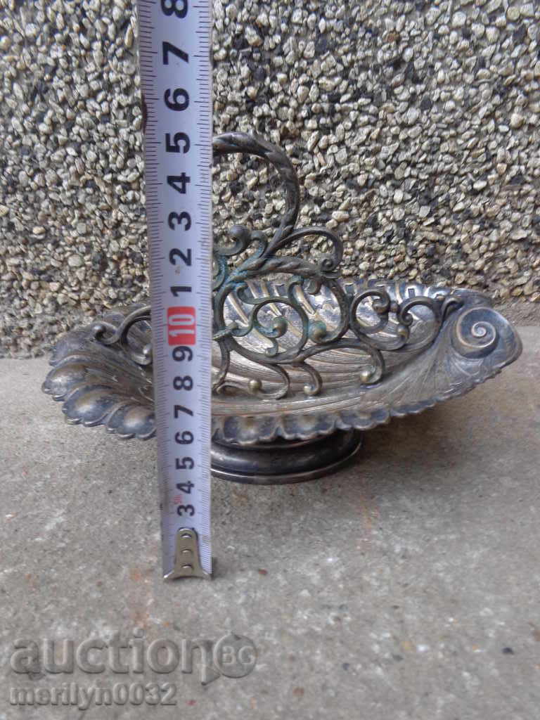 Licitație instanță placate lazhichnik serviciu vechi Licitație instanță placate lazhichnik serviciu vechi