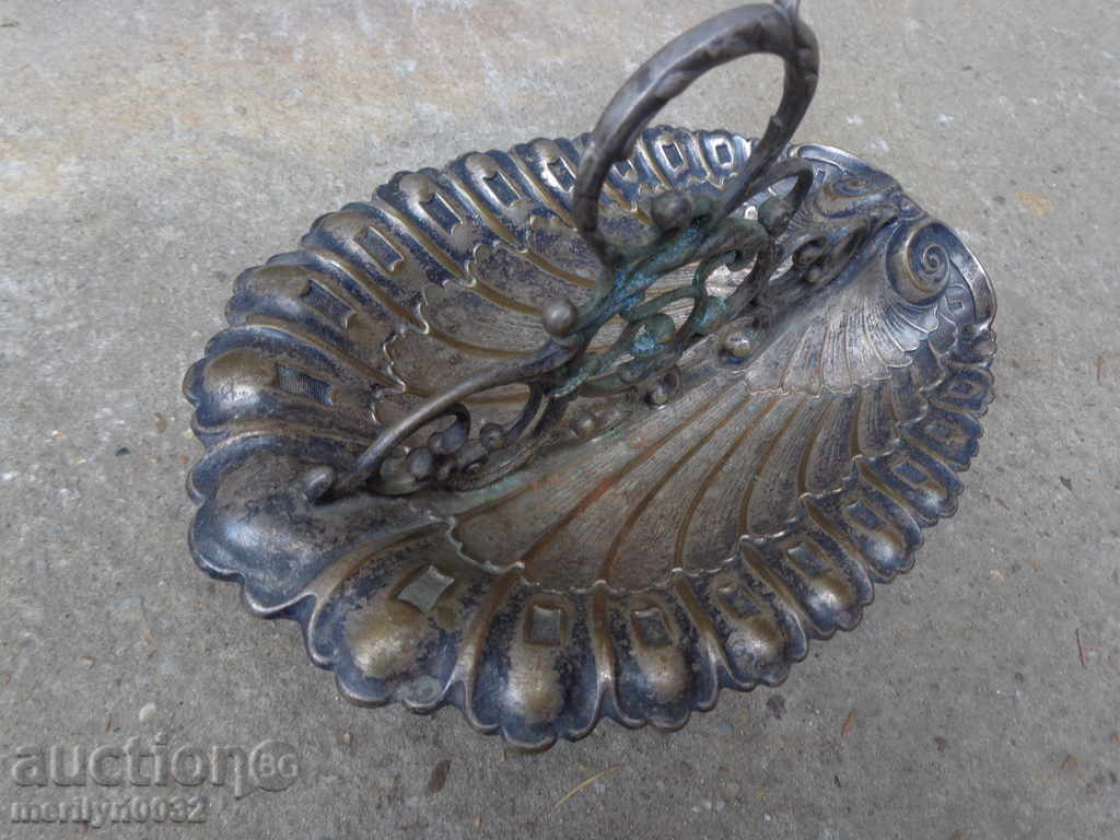 Livrarea instanță placate lazhichnik serviciu vechi Livrarea instanță placate lazhichnik serviciu vechi