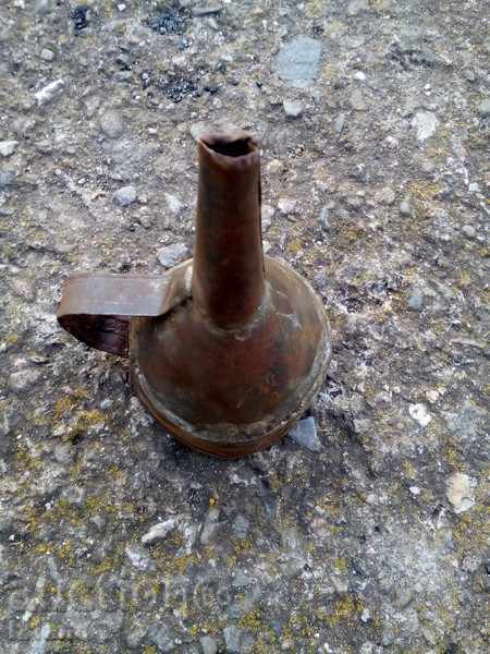 Delivery of An ancient funnel