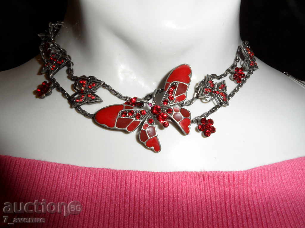 COLIER cu fluturi - 30 până la 35cm Calitate înaltă! De marcă! COLIER cu fluturi - 30 până la 35cm Calitate înaltă! De marcă!