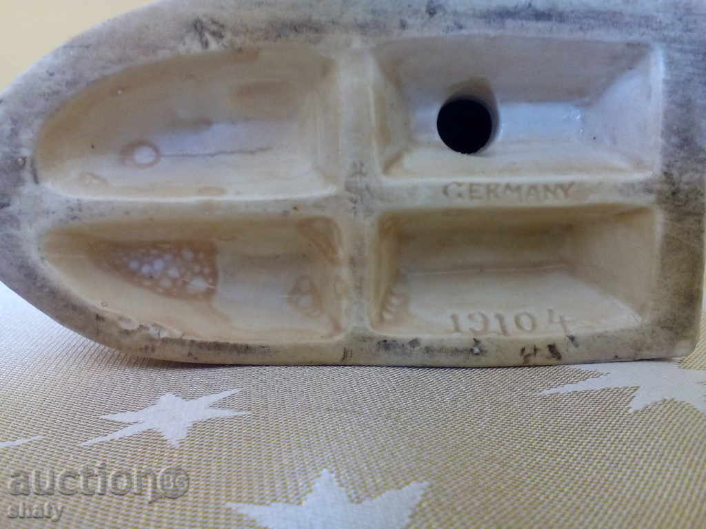 Auction  Collectible German German figure