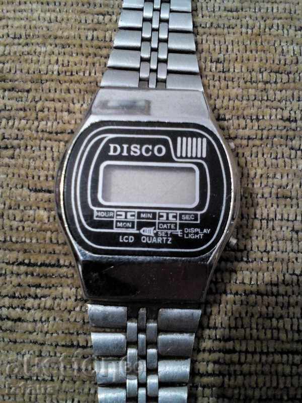 Old electronic clock with price 5.00 BGN | € 2.56 Old electronic clock with price 5.00 BGN | € 2.56