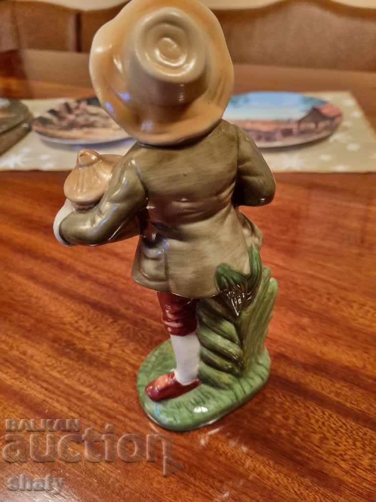 σχήμα πορσελάνης. με τιμή 30.00 BGN | € 15.34