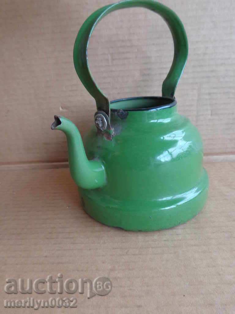 Enamelled pot, kettle, ketchup, kettle, wounded sod with price 22.00 BGN | € 11.25