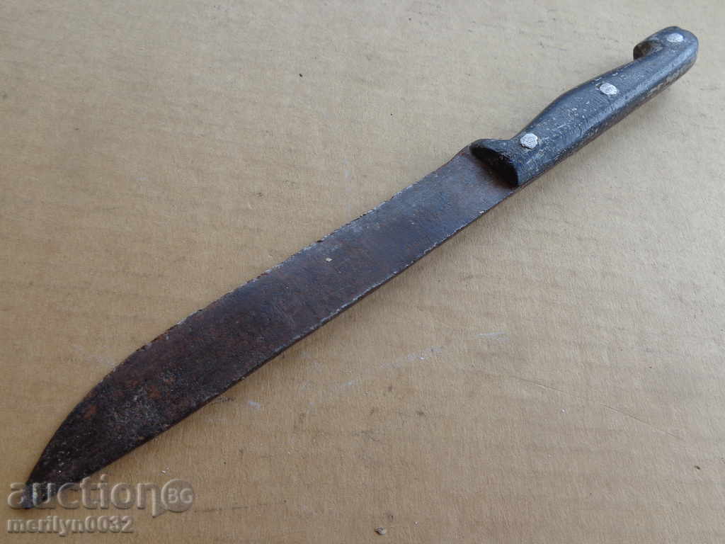 Old manual forged knife, blade with engraved dagger with price 67.50 BGN | € 34.51 Old manual forged knife, blade with engraved dagger with price 67.50 BGN | € 34.51
