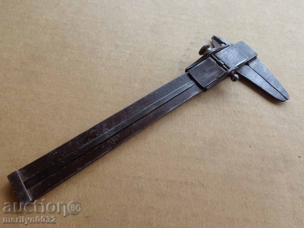 Old Army Caller Inch Millimeters World War I with price 49.00 BGN | € 25.05 Old Army Caller Inch Millimeters World War I with price 49.00 BGN | € 25.05