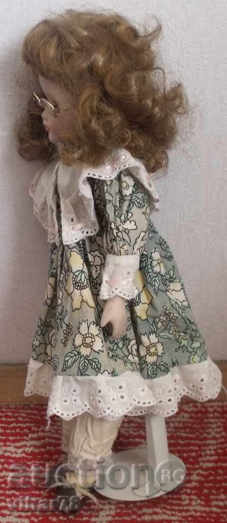 Auction  Porcelain doll