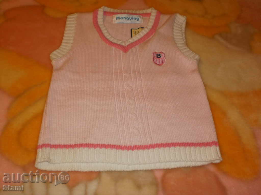 Fine pink sweater without sleeves size 2, new