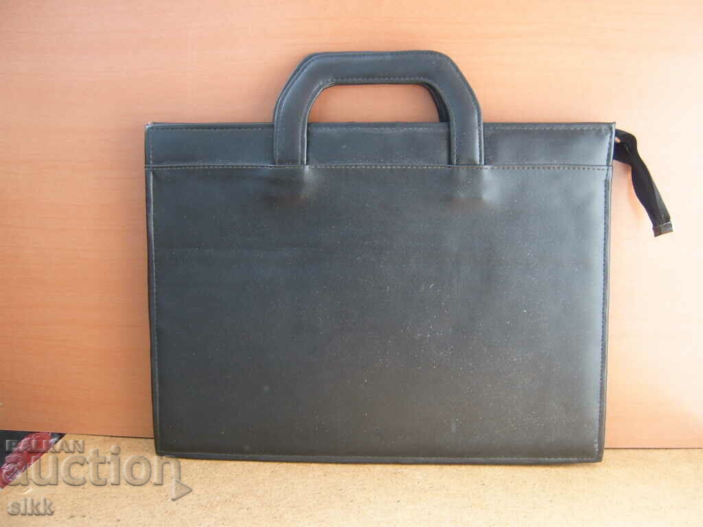 Business bag with price 30.00 BGN | € 15.34 Business bag with price 30.00 BGN | € 15.34