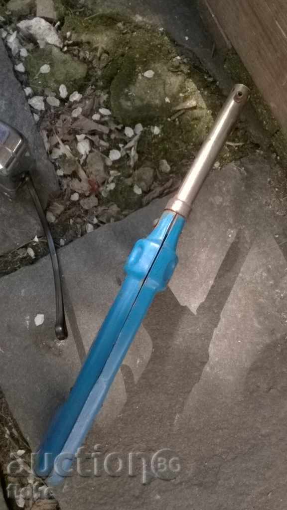 Delivery of Old gun-kid Delivery of Old gun-kid