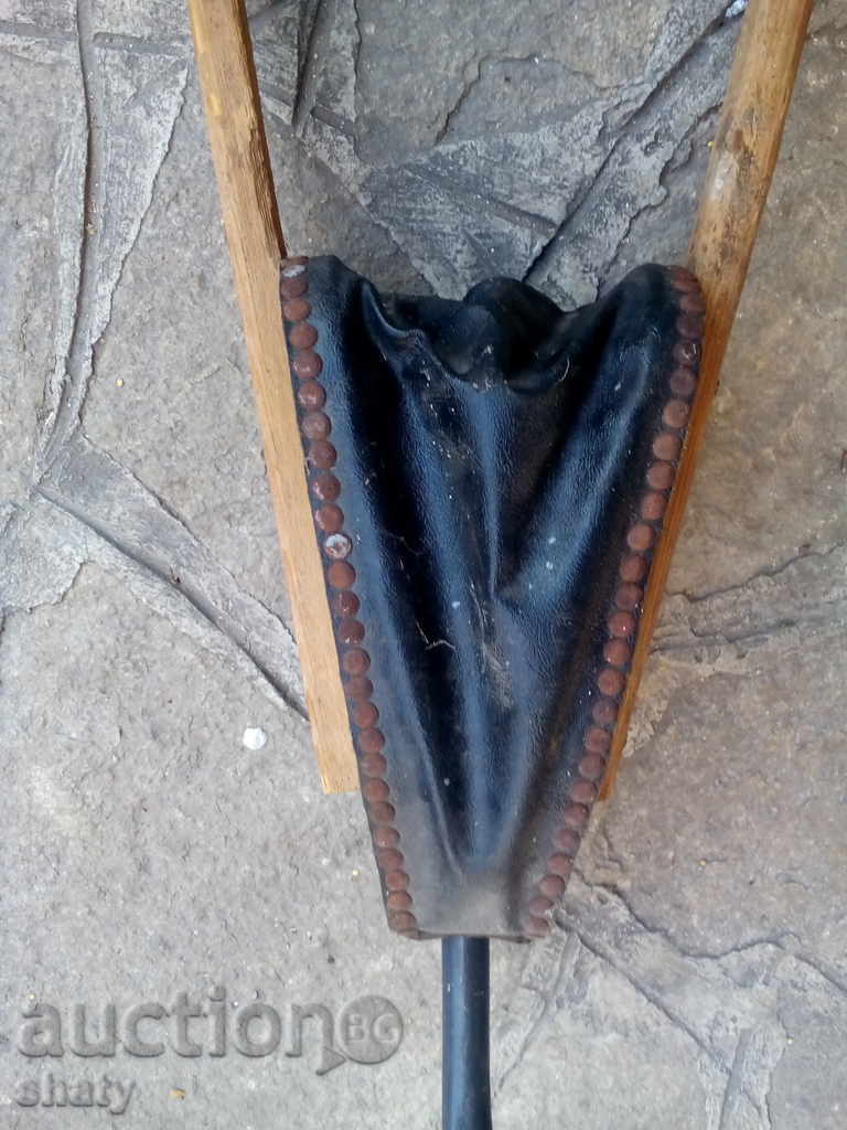 Old bloody with price 25.00 BGN | € 12.78