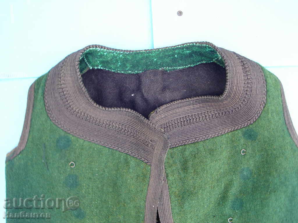 Auction OLD VEST BRUSHED COSTUME Auction OLD VEST BRUSHED COSTUME