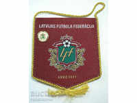 11631 Латвия знак и флаг футболен съюз на Латвия