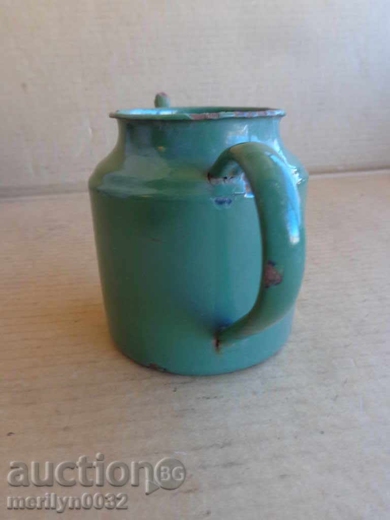 Enamelled pot, kettle, ketchup, kettle, wounded sod with price 28.00 BGN | € 14.32