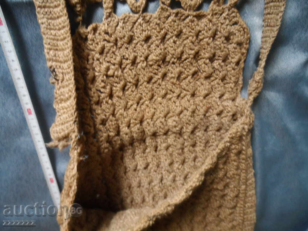 Livrarea geanta de dama tricotata Livrarea geanta de dama tricotata