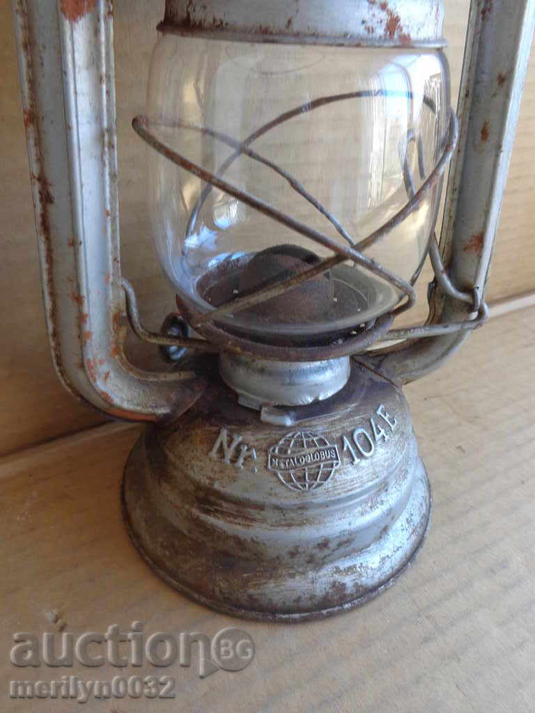 Стар немски фенер, лампа, прожектор светилник с цена 58.00 лв. | € 29.65 Стар немски фенер, лампа, прожектор светилник с цена 58.00 лв. | € 29.65