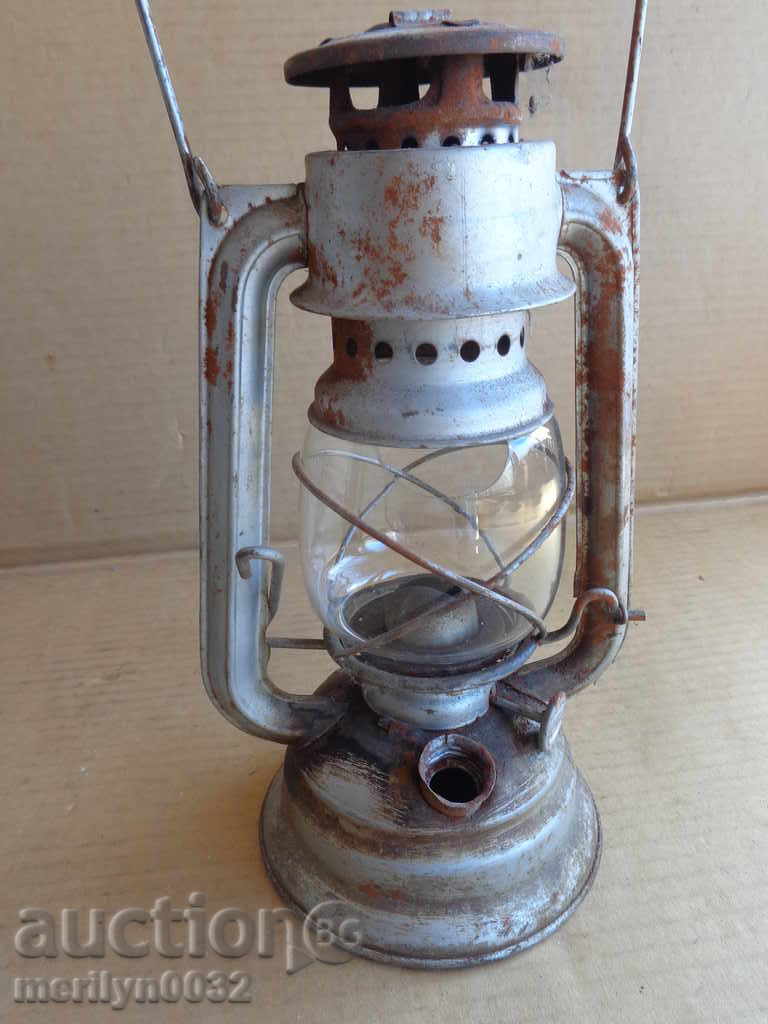 Аукцион Стар немски фенер, лампа, прожектор светилник Аукцион Стар немски фенер, лампа, прожектор светилник