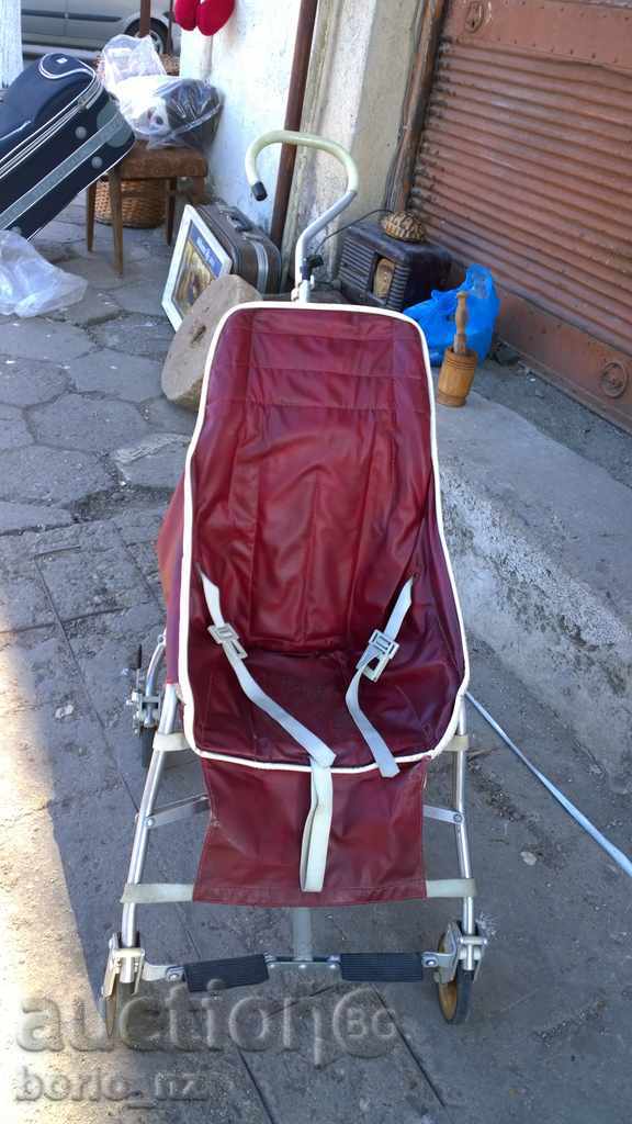 Licitație 7724. foarte vechi cărucioare Folding COPIILOR