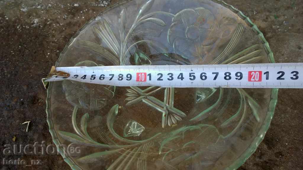 7732. GREAT BEAUTY MASIV GLASS FURNITURE with price 7.00 BGN | € 3.58 7732. GREAT BEAUTY MASIV GLASS FURNITURE with price 7.00 BGN | € 3.58