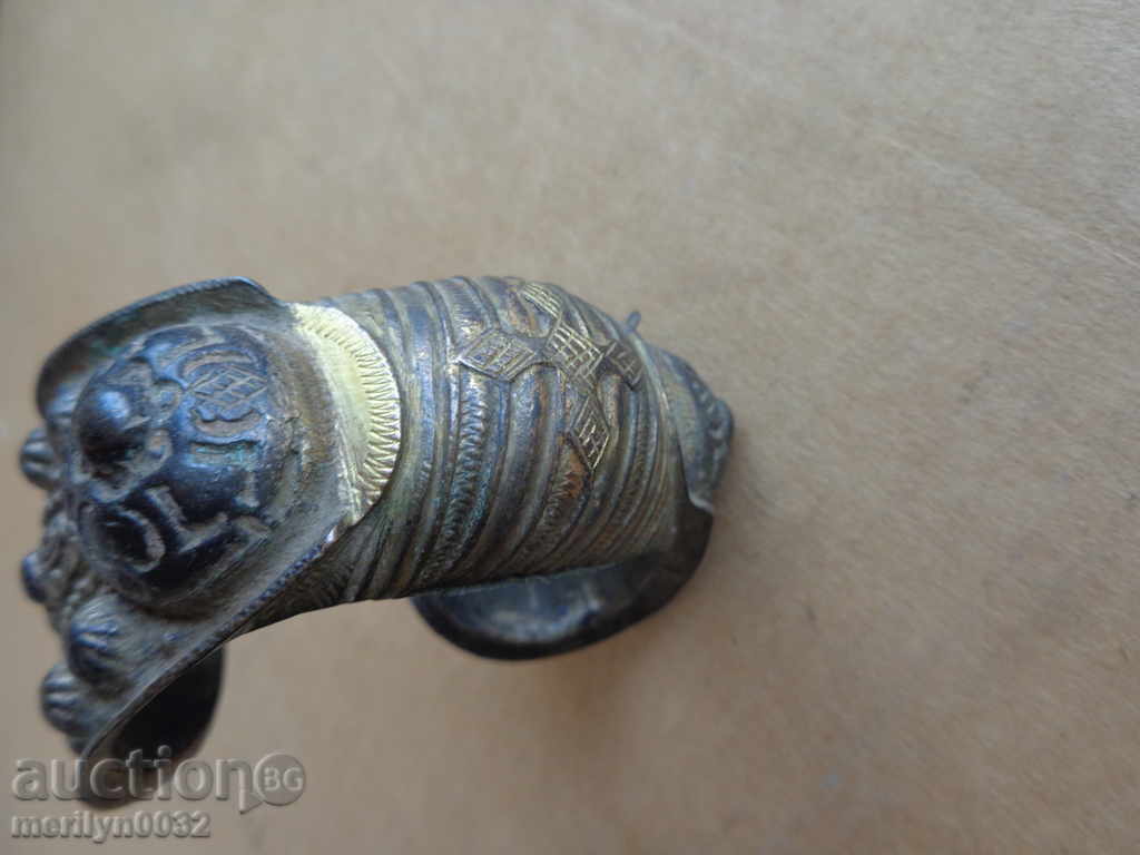 Delivery of Renaissance bracelet, horn, jewelry, silver, gold-plated, cross Delivery of Renaissance bracelet, horn, jewelry, silver, gold-plated, cross