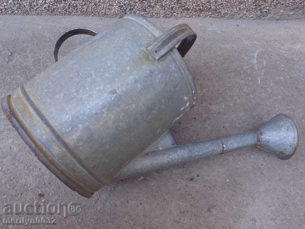 Old metal can, galvanized tube, bucket, pot - 5 Old metal can, galvanized tube, bucket, pot - 5