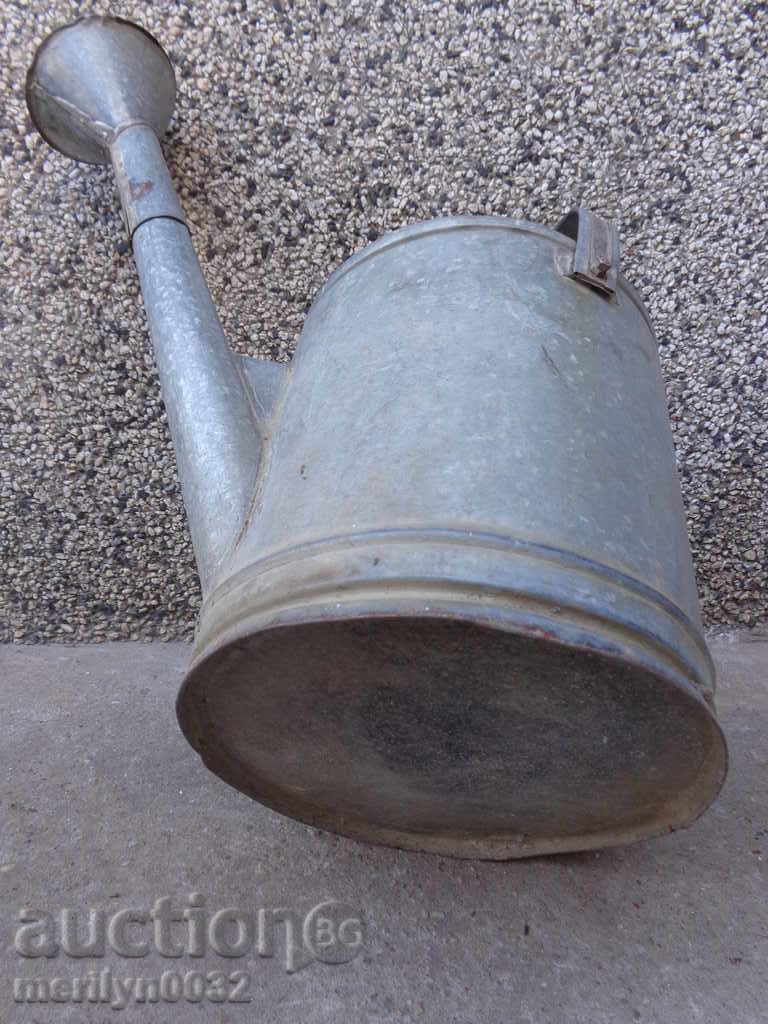 Old metal can, galvanized tube, bucket, pot - 7 Old metal can, galvanized tube, bucket, pot - 7