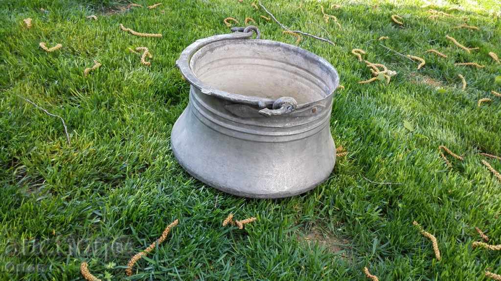 Δημοπρασία Παλιά μαζική χαλκού χαλκού Δημοπρασία Παλιά μαζική χαλκού χαλκού