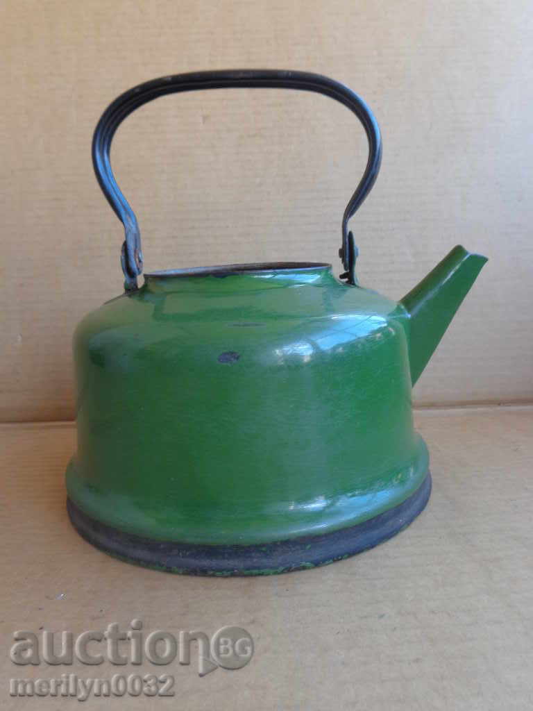 Емайлиран чайник от соца, съд с емайл, СССР