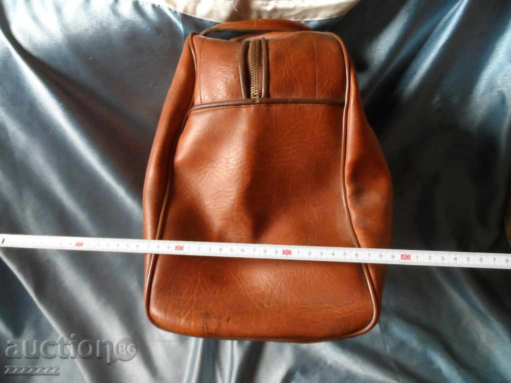 Auction RETRO Leather Bag Auction RETRO Leather Bag